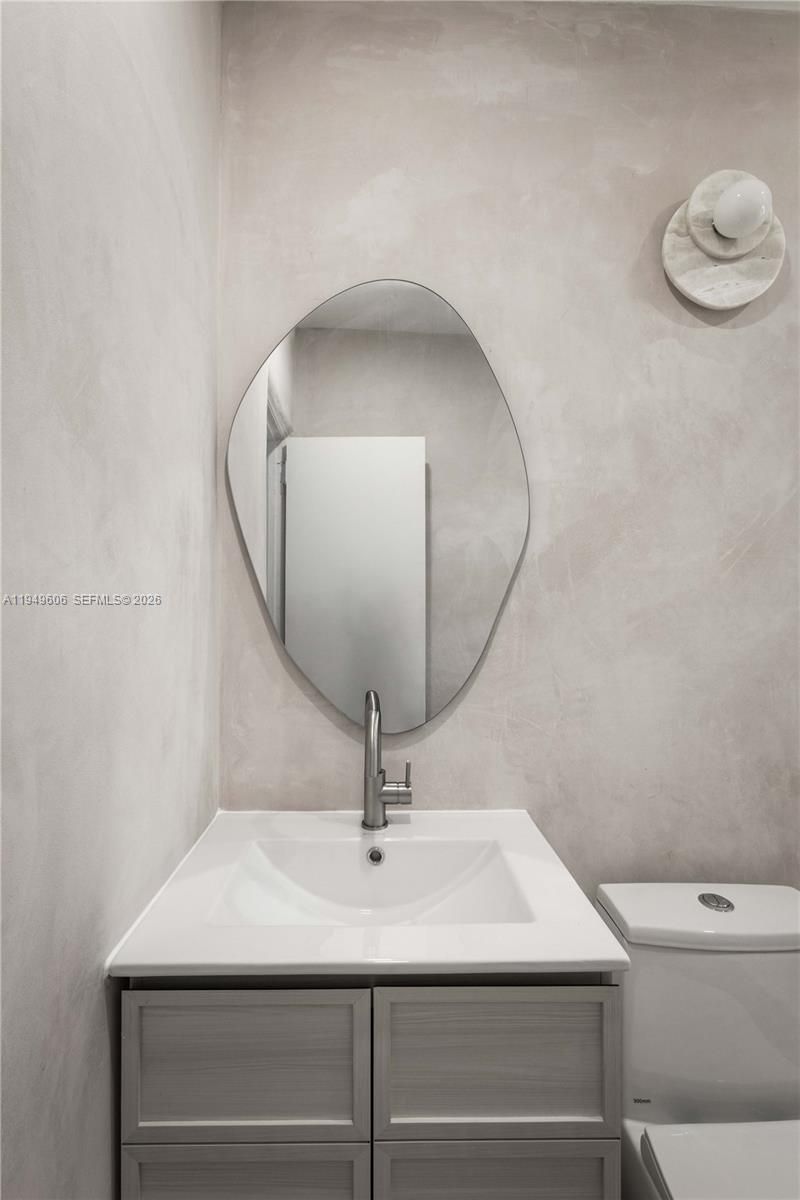 8031 NW 12th Ct, Miami, FL 33147 Photo