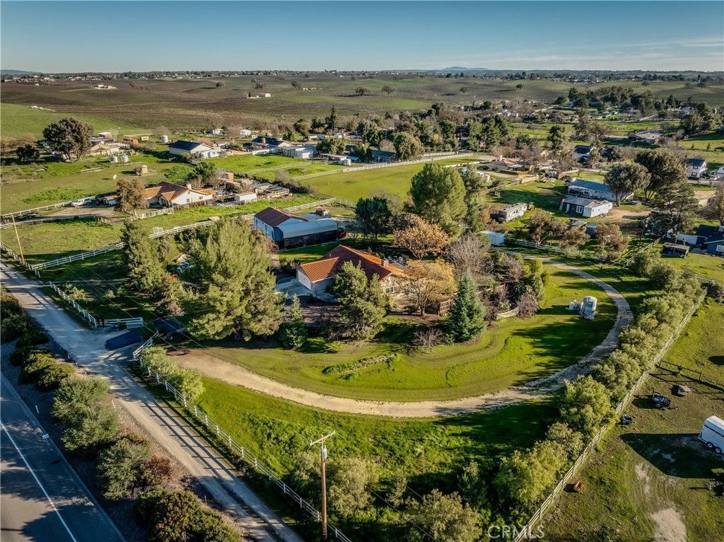 6825 East Highway 46, Paso Robles, CA 93446 Main Photo
