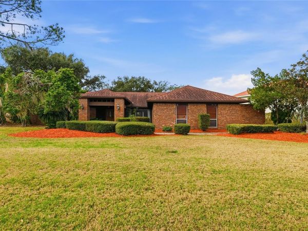 1803 COUNTRY CLUB COURT, PLANT CITY, FL 33566