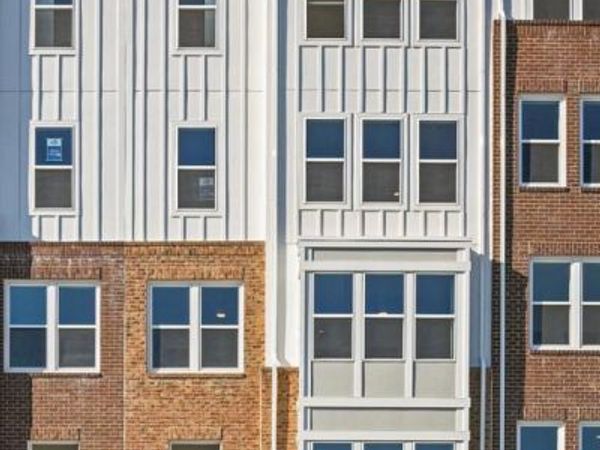 19874 YELLOW DAISY TERRACE, ASHBURN, VA 20147