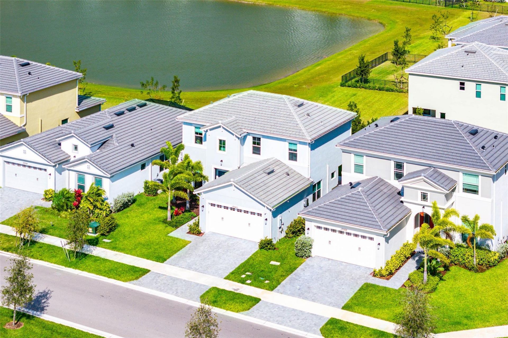 13560 Spruce Pine Drive, Westlake, FL 33470 Photo