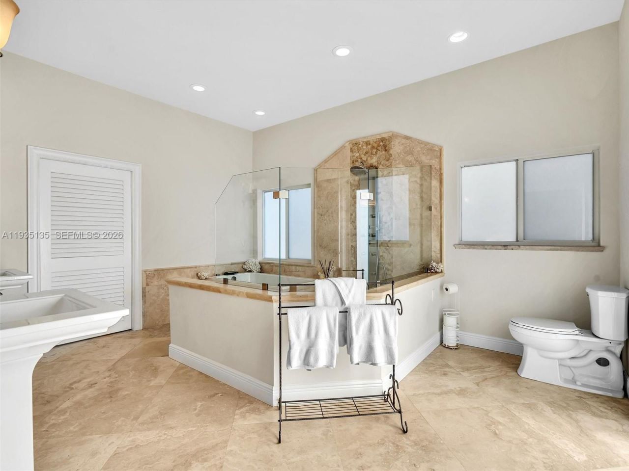 2650 NE 20th St, Pompano Beach, FL 33062 Photo