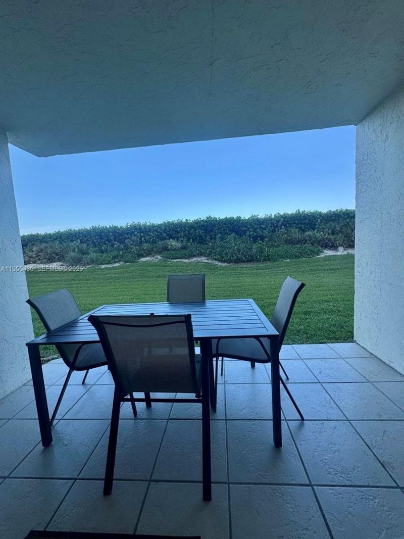 10044 S Ocean Dr , Unit 105, Jensen Beach, FL 34957 Photo