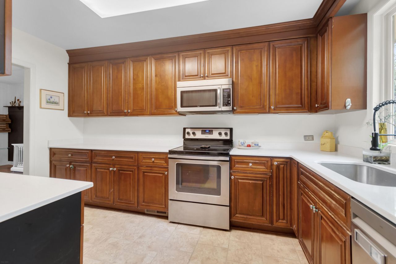 9658 Jamison Road Photo 9