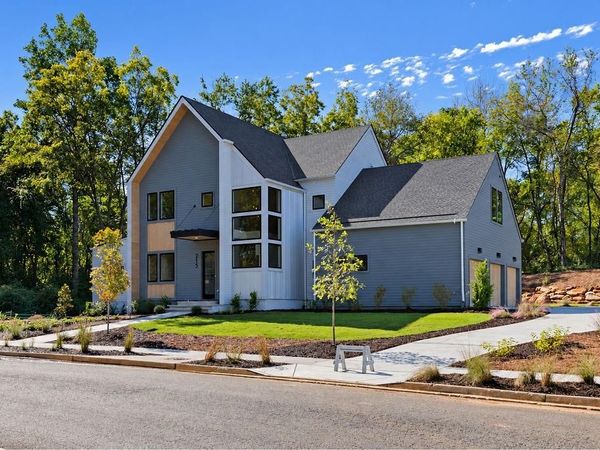 215 Winterberry Way, Roswell, GA 30075