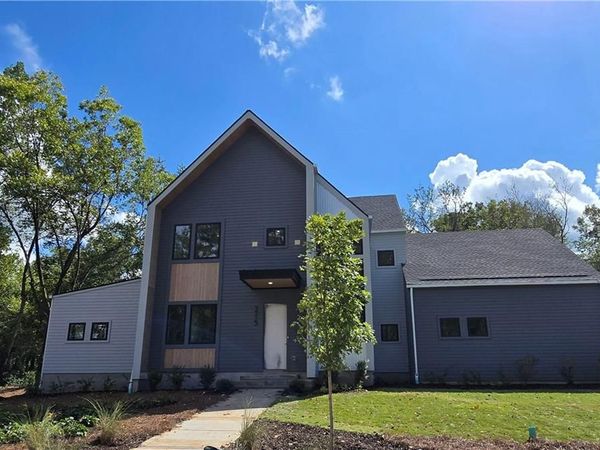 215 Winterberry Way, Roswell, GA 30075