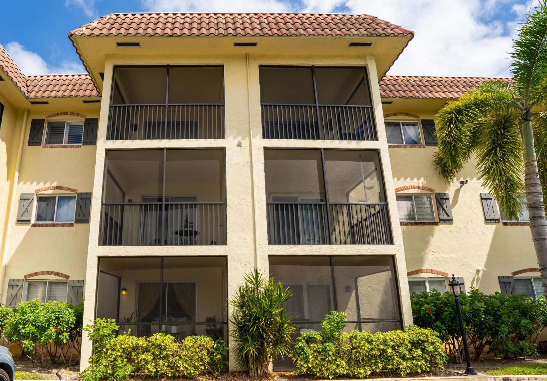 253 S Cypress Road, Unit 202, Pompano Beach, FL 33060 Photo