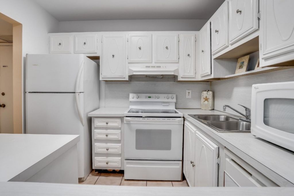 253 S Cypress Road, Unit 202, Pompano Beach, FL 33060 Photo