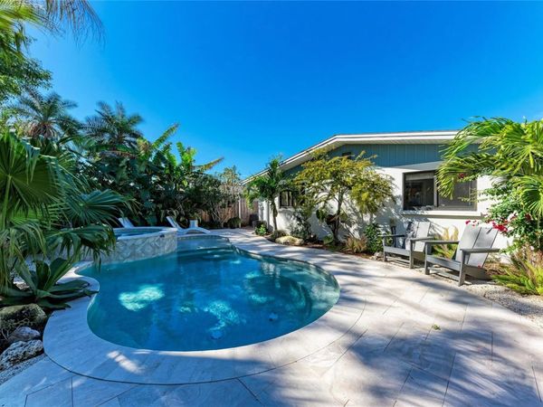 730 FOX STREET, LONGBOAT KEY, FL 34228