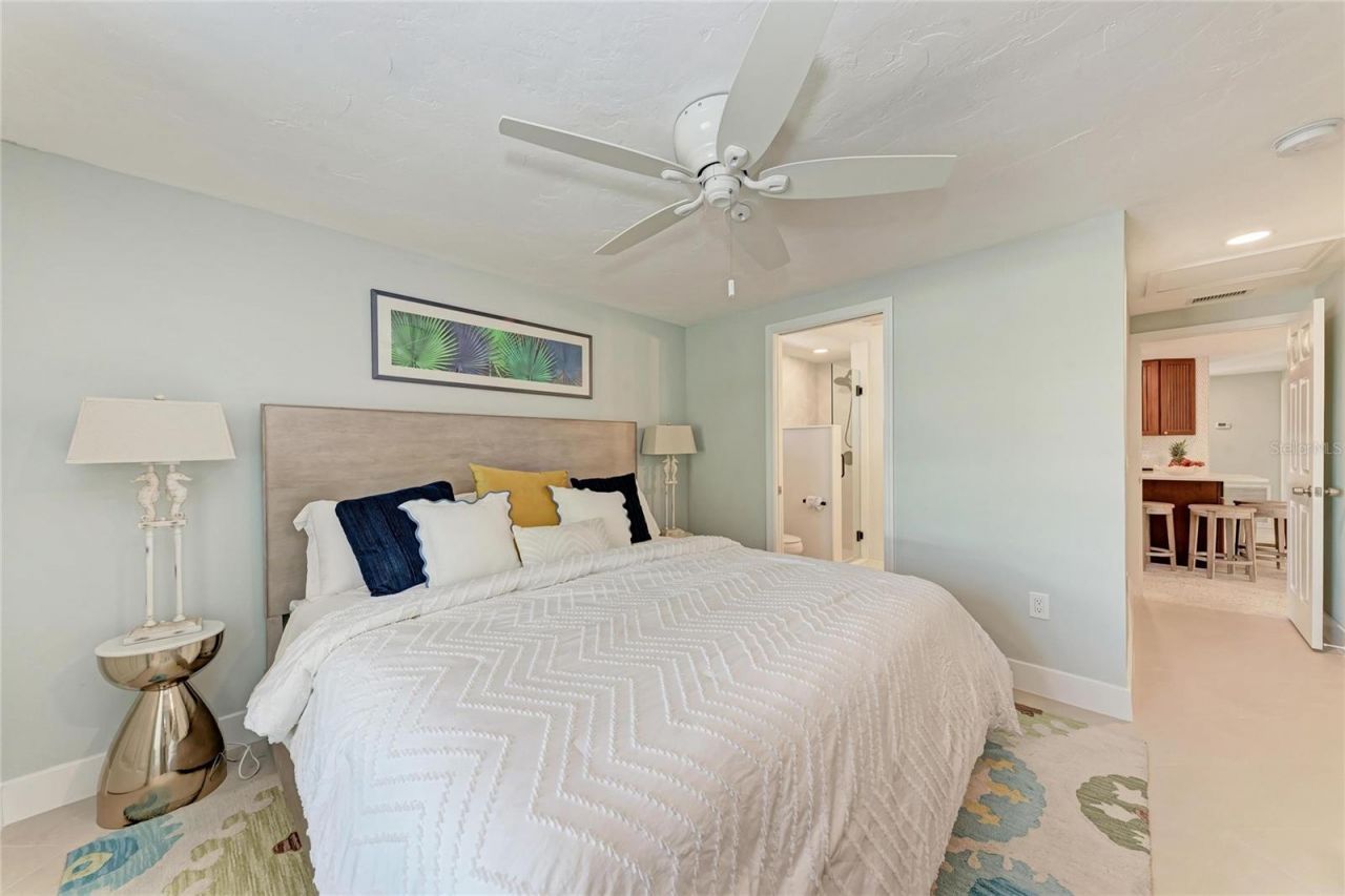 730 Fox Street, Longboat Key, FL 34228 Photo