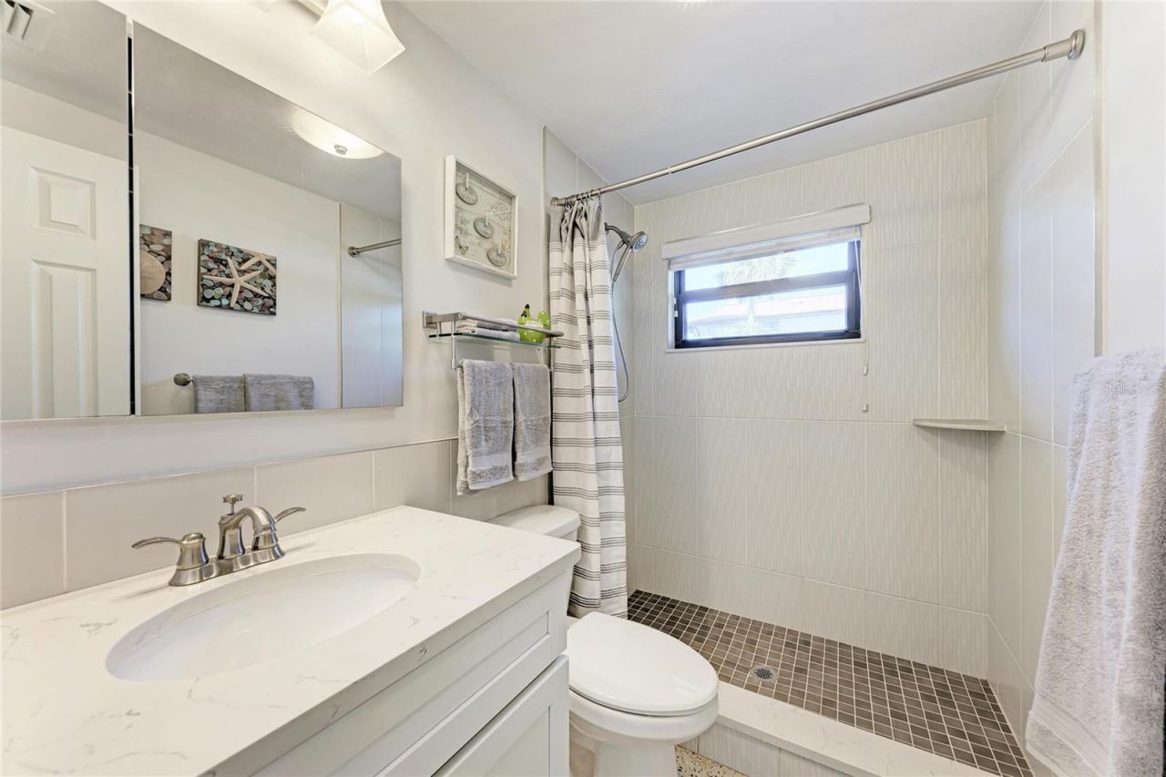 730 Fox Street, Longboat Key, FL 34228 Photo