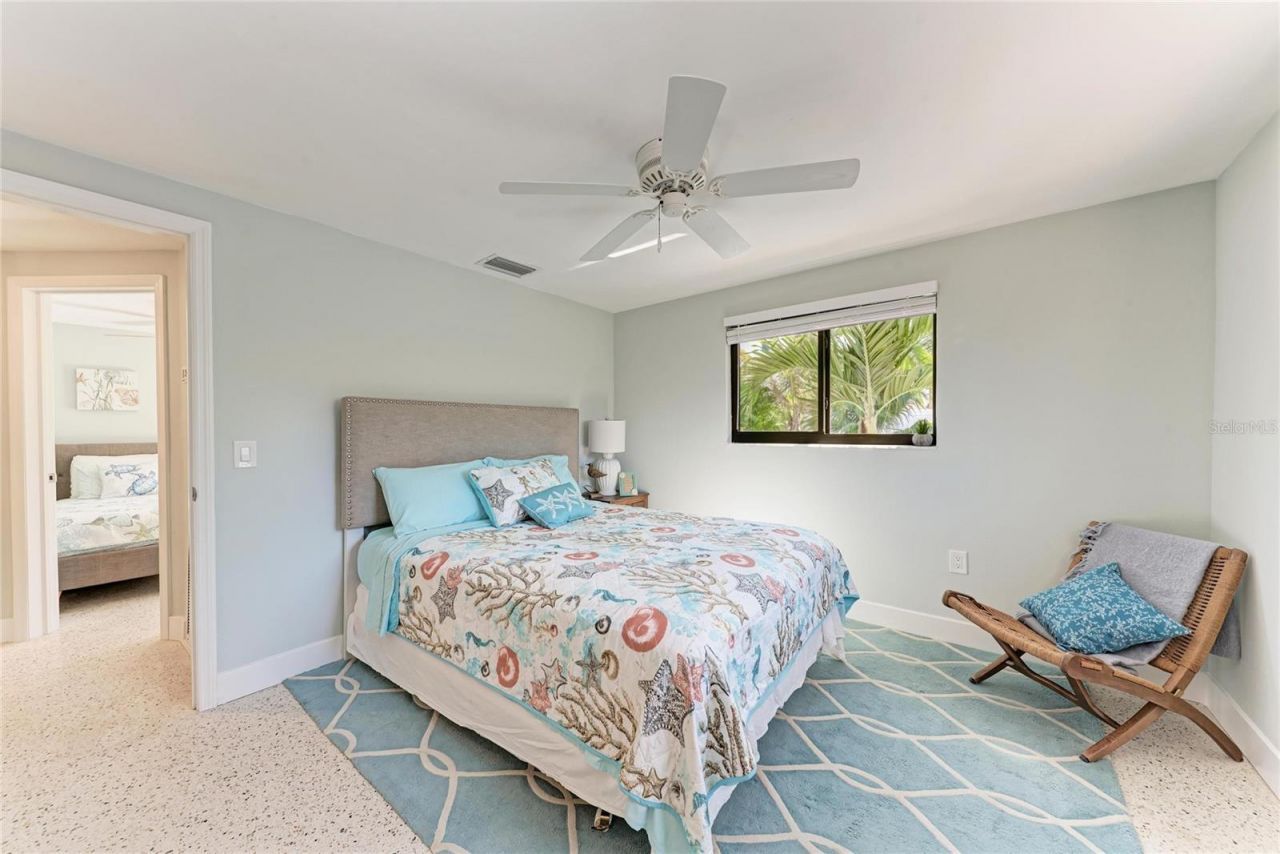 730 Fox Street, Longboat Key, FL 34228 Photo