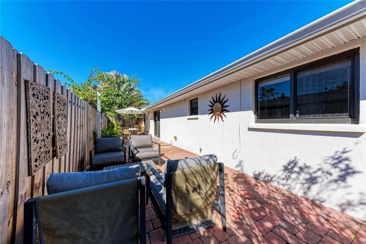 730 Fox Street, Longboat Key, FL 34228 Photo