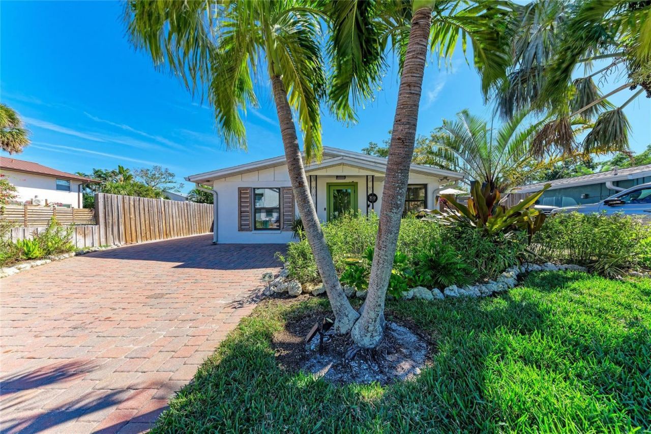 730 Fox Street, Longboat Key, FL 34228 Photo