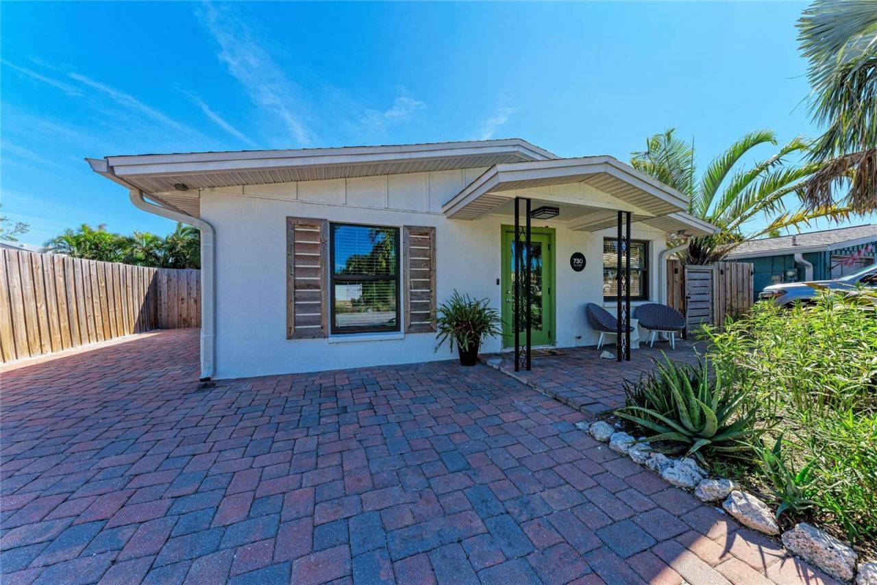 730 Fox Street, Longboat Key, FL 34228 Photo