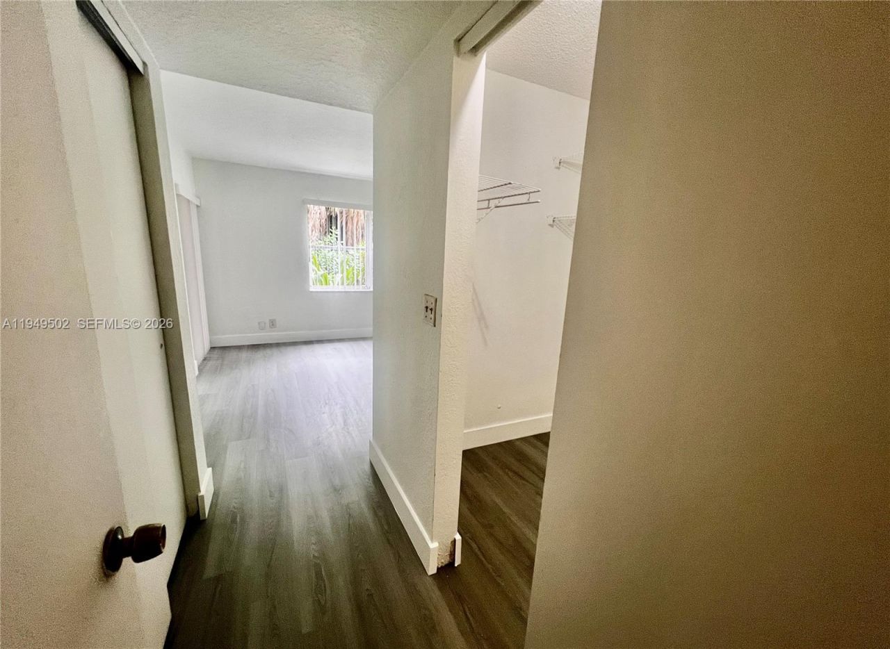 9156 NW 40th St, Unit 105-1, Coral Springs, FL 33065 Photo