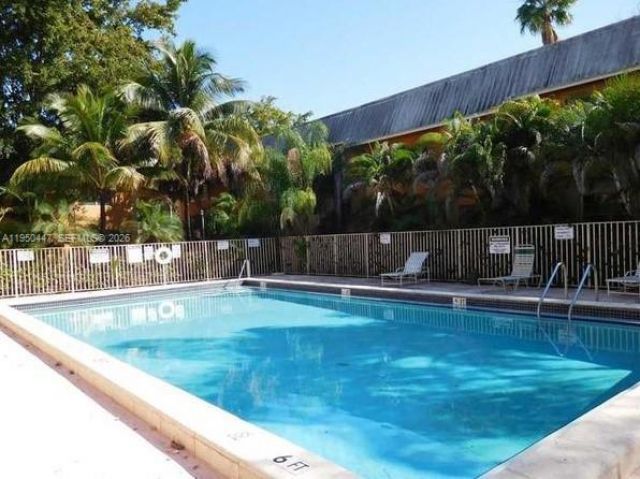 17255 SW 95th Ave, Unit 153, Palmetto Bay, FL 33157 Photo