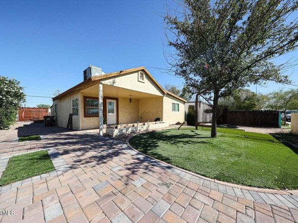 8223 S CALLE AZTECA, Guadalupe, AZ 85283