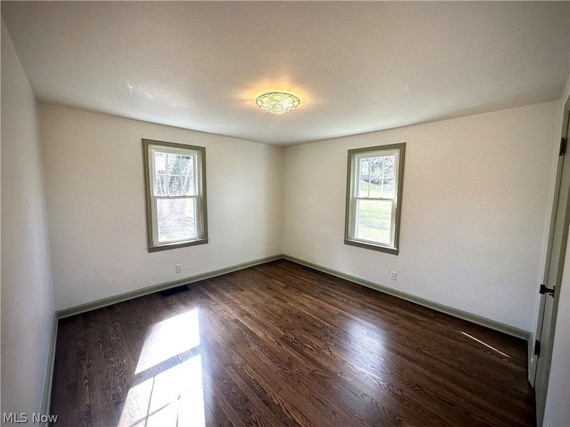 1075 Bacon Avenue, East Palestine, OH 44413 Photo 11