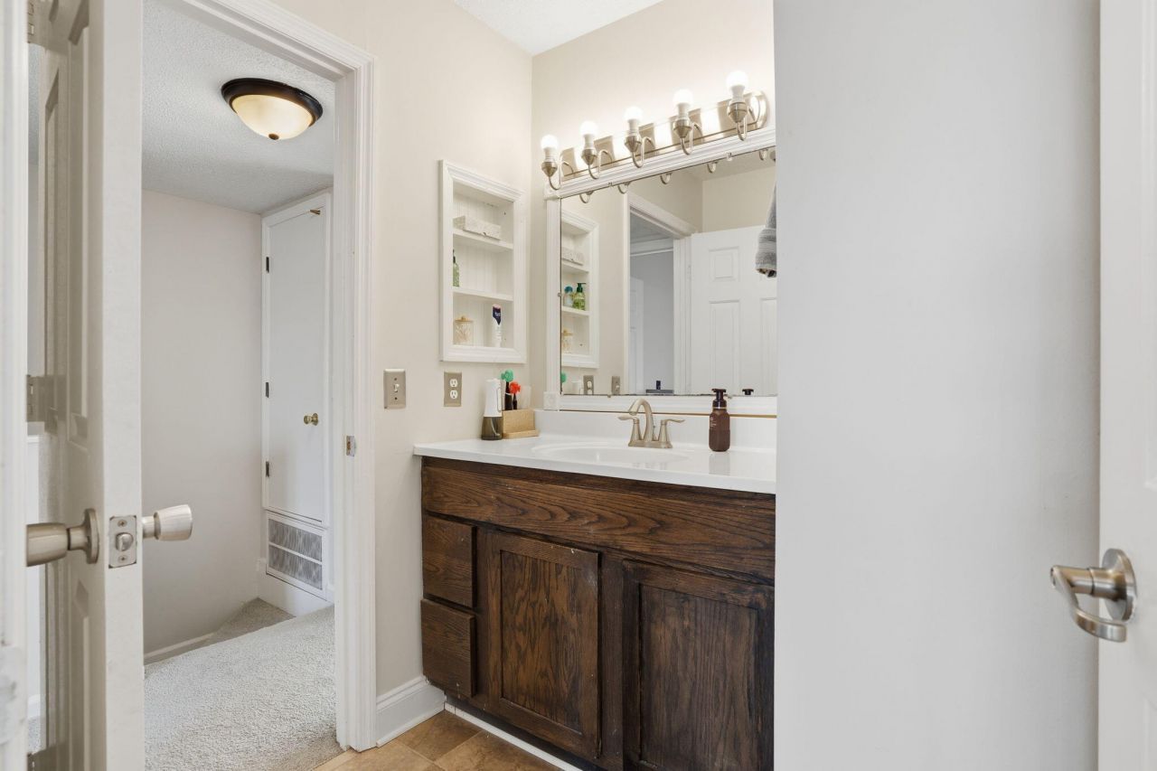 7879 Sandida Court Photo 16