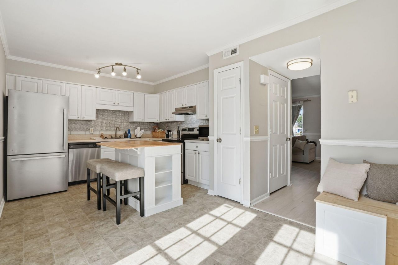 7879 Sandida Court Photo 2