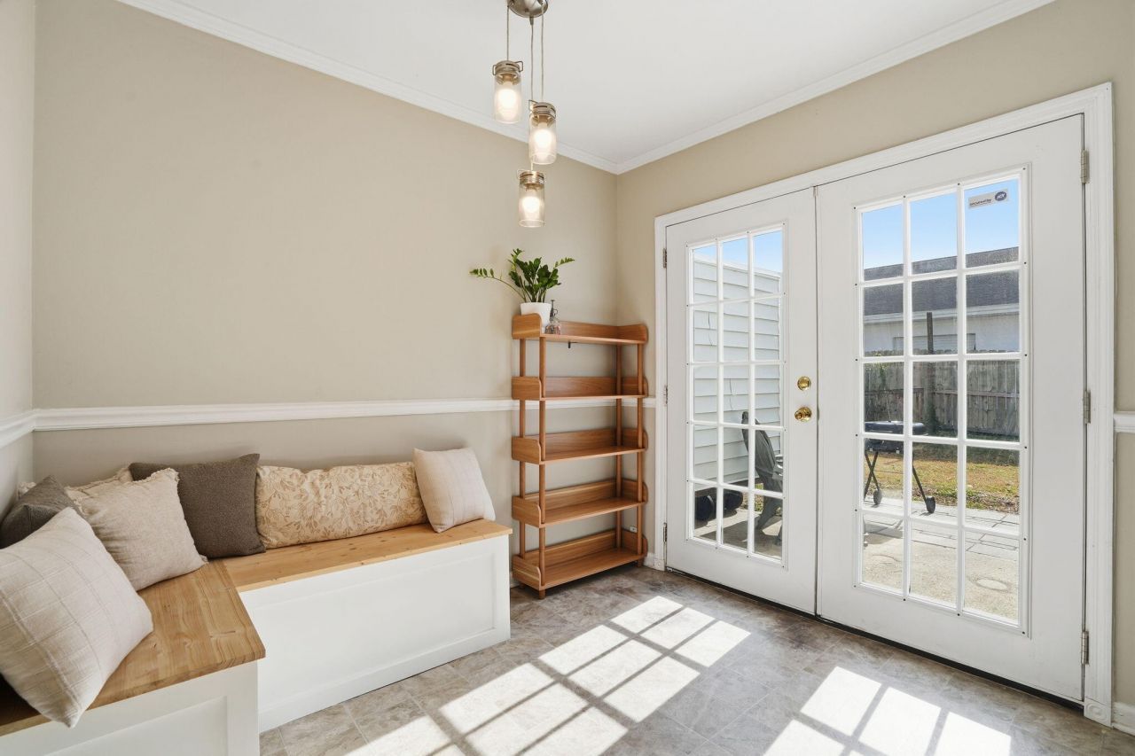 7879 Sandida Court Photo 6