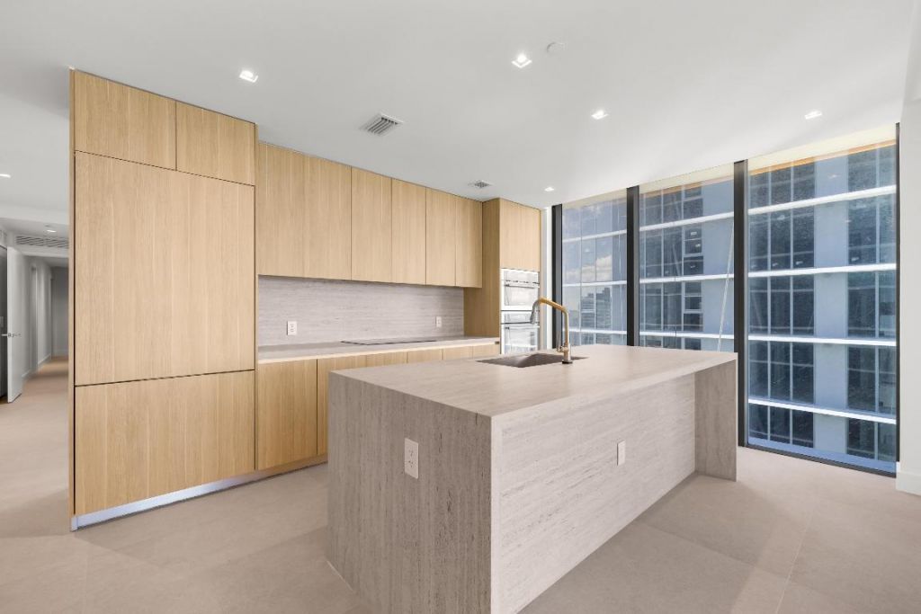 700 NE 24th Street, Unit 4601, Miami, FL 33137 Photo