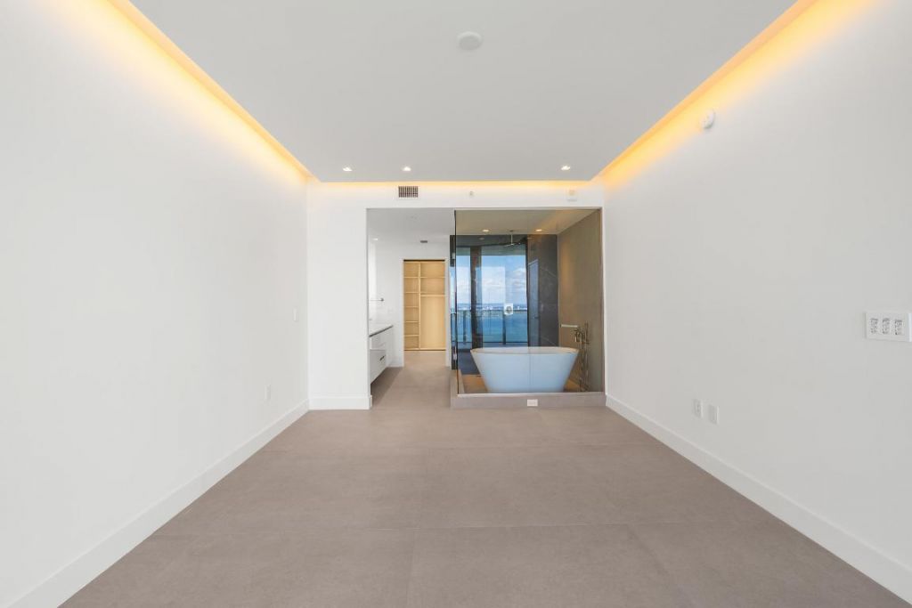 700 NE 24th Street, Unit 4601, Miami, FL 33137 Photo