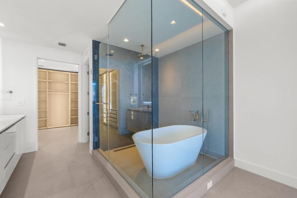 700 NE 24th Street, Unit 4601, Miami, FL 33137 Photo