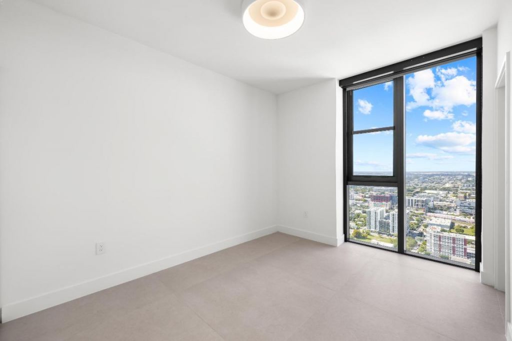 700 NE 24th Street, Unit 4601, Miami, FL 33137 Photo