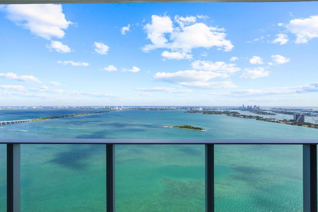700 NE 24th Street, Unit 4601, Miami, FL 33137 Photo