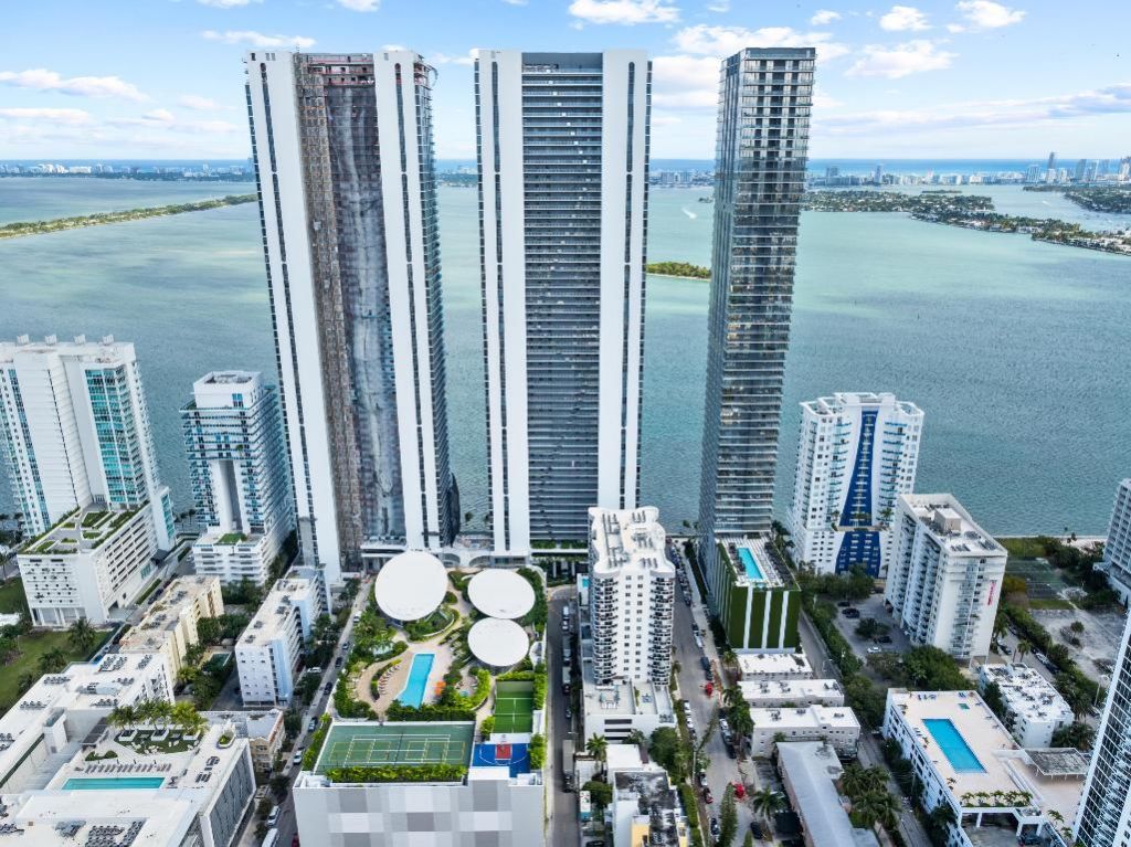 700 NE 24th Street, Unit 4601, Miami, FL 33137 Photo