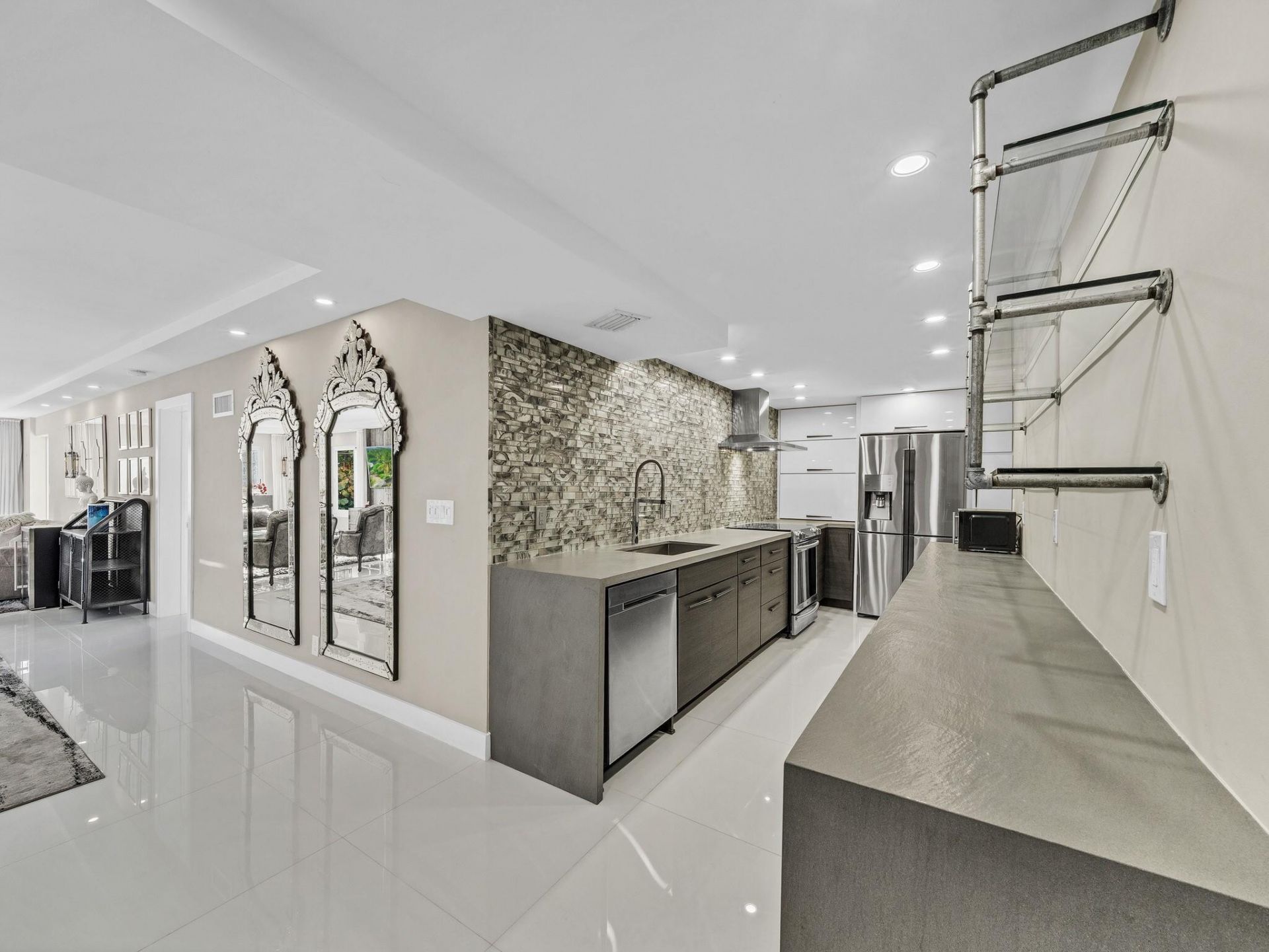 1151 N Fort Lauderdale Beach Boulevard, Unit 1C, Fort Lauderdale, FL 33304 Photo