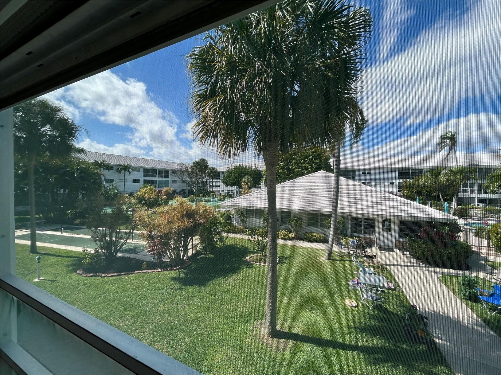 2050 NE 39th Street, Unit 207, Lighthouse Point, FL 33064 Photo