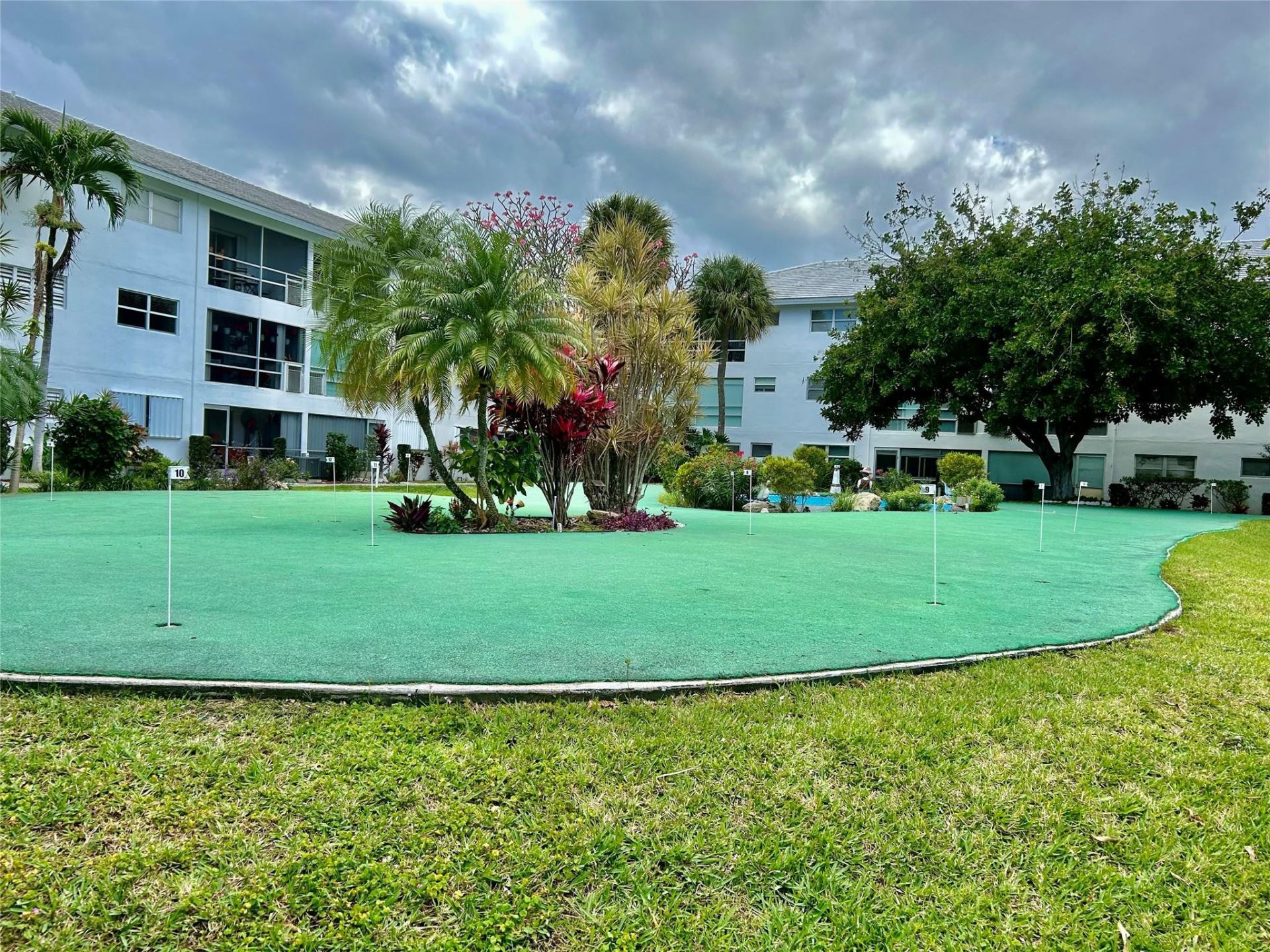 2050 NE 39th Street, Unit 207, Lighthouse Point, FL 33064 Photo