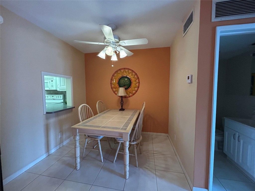 2050 NE 39th Street, Unit 207, Lighthouse Point, FL 33064 Photo