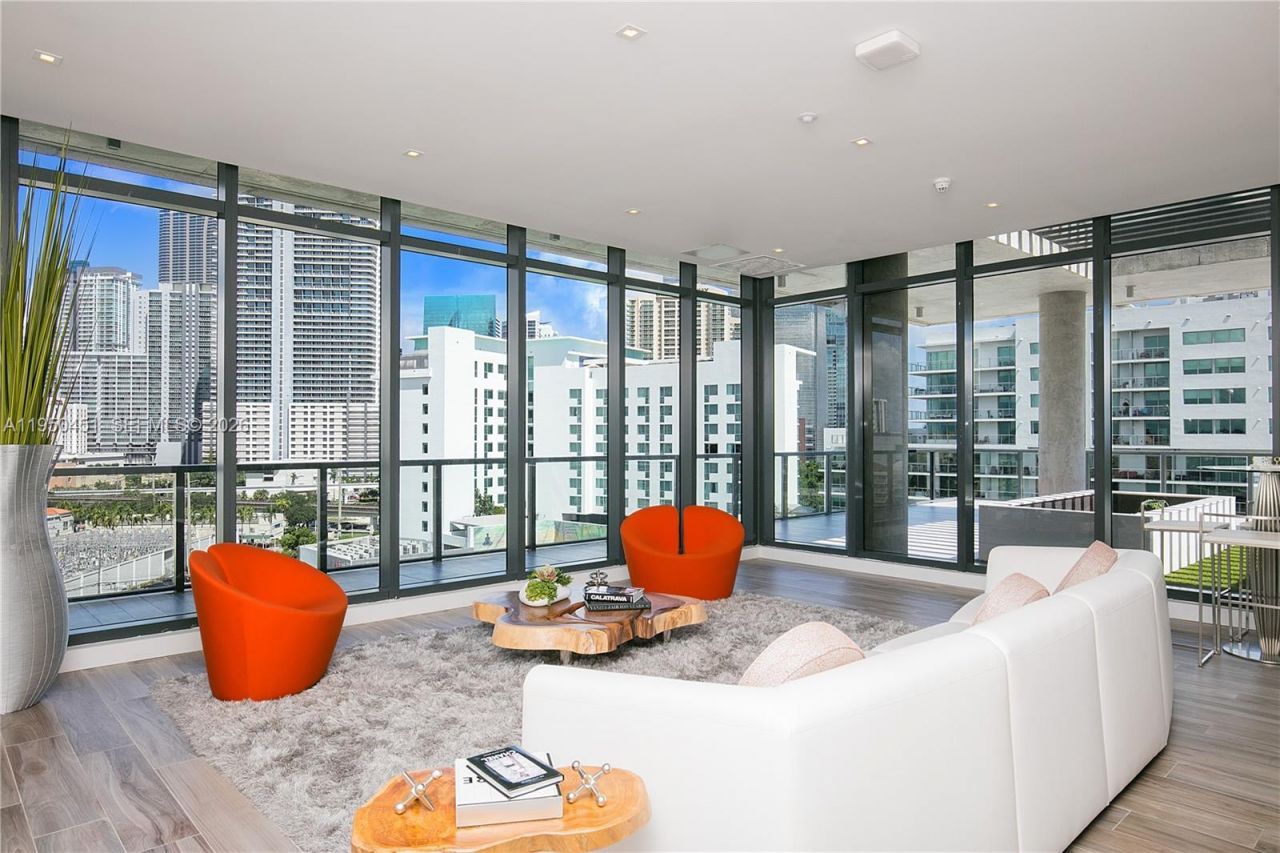 201 SW 17th Rd, Unit 303, Miami, FL 33129 Photo