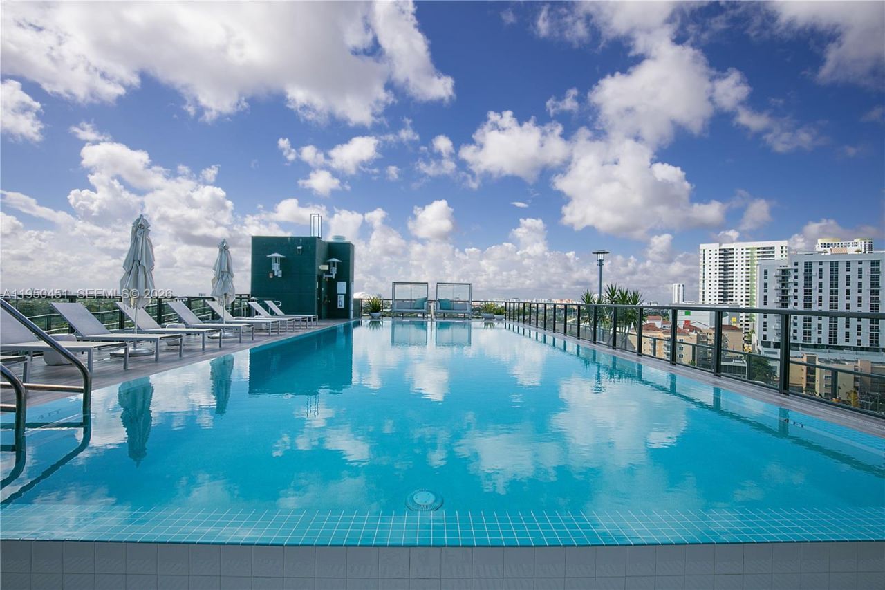 201 SW 17th Rd, Unit 303, Miami, FL 33129 Photo