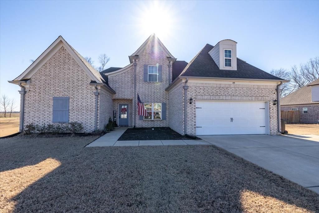 648 Robinson Dr., Marion, AR 72364 Main Photo