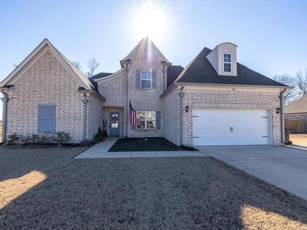 648 Robinson Dr., Marion, AR 72364