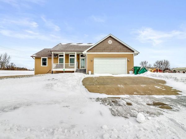 302 Chicago Avenue, Breckenridge, MN 56520