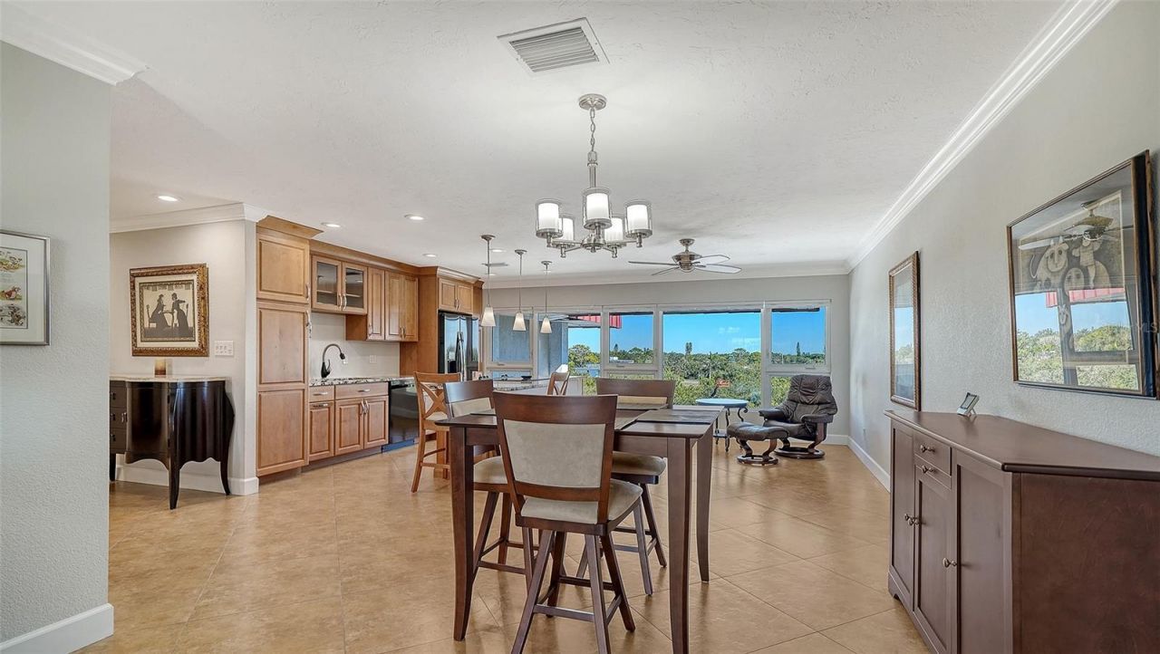 1100 Imperial Drive, Unit 608, Sarasota, FL 34236 Photo