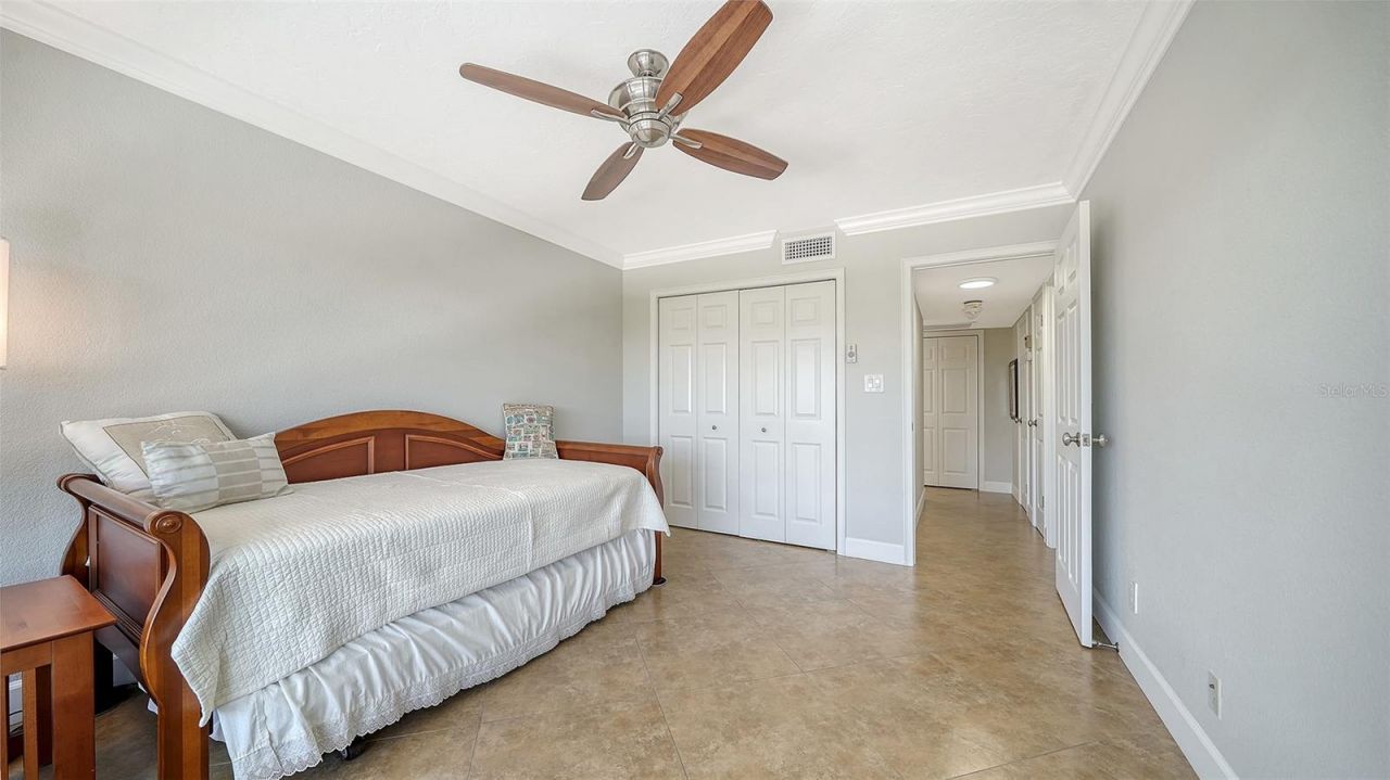 1100 Imperial Drive, Unit 608, Sarasota, FL 34236 Photo