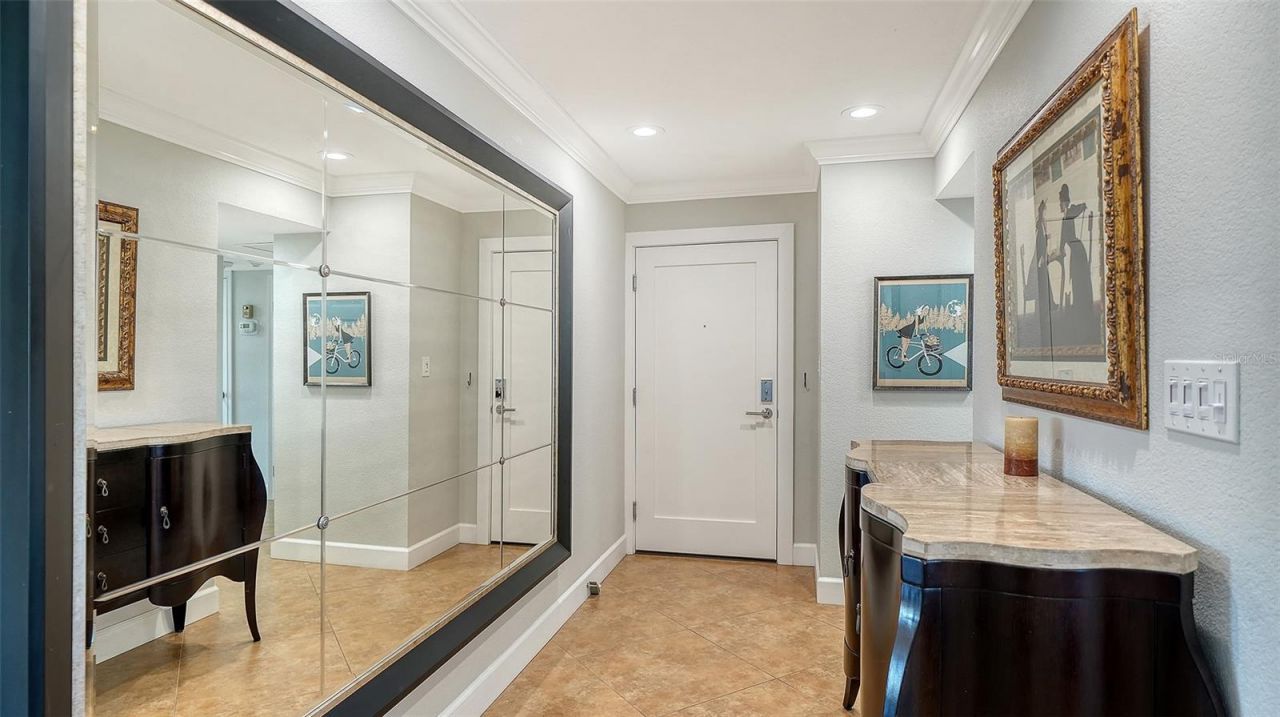 1100 Imperial Drive, Unit 608, Sarasota, FL 34236 Photo