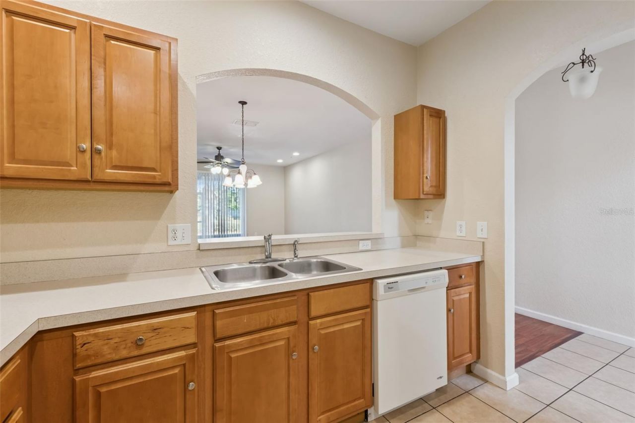 1336 Falling Star Lane, Orlando, FL 32828 Photo