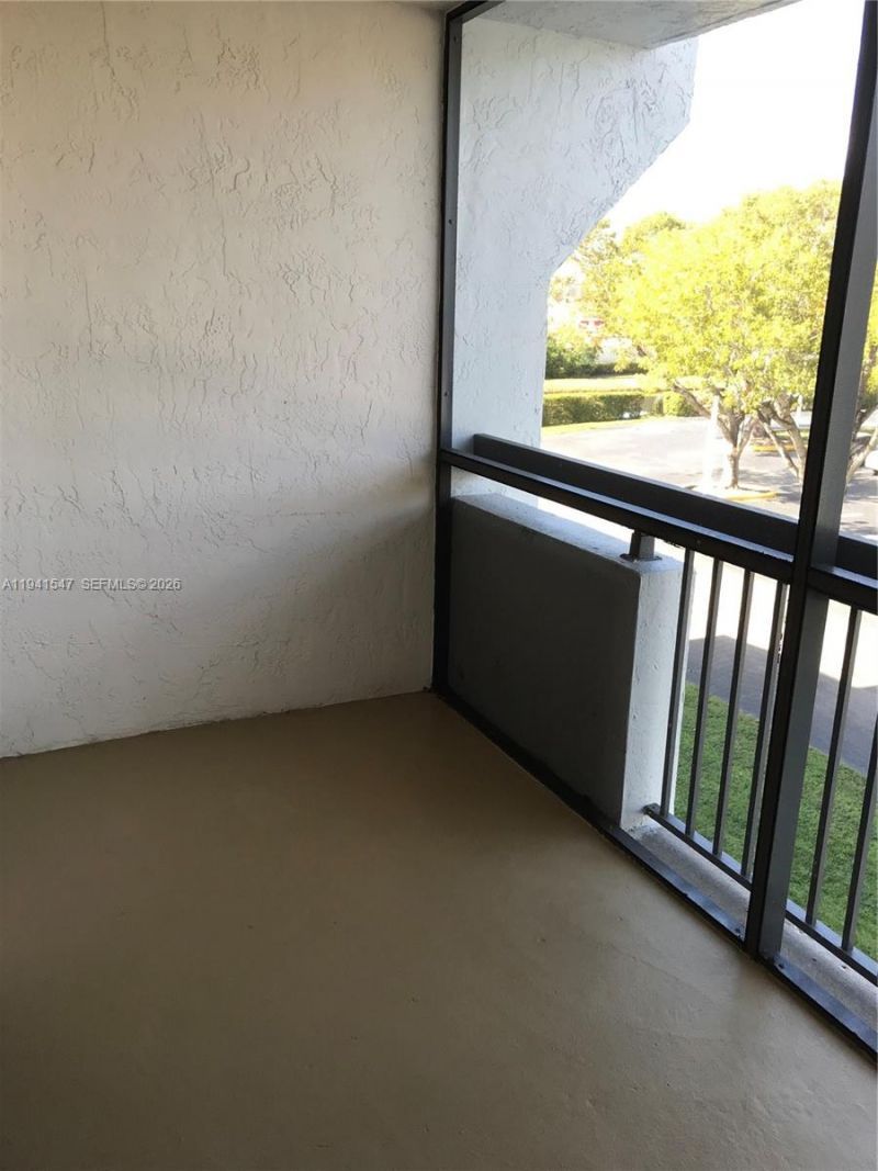 Please Call For Address, Unit 302, Plantation, FL 33324 Photo