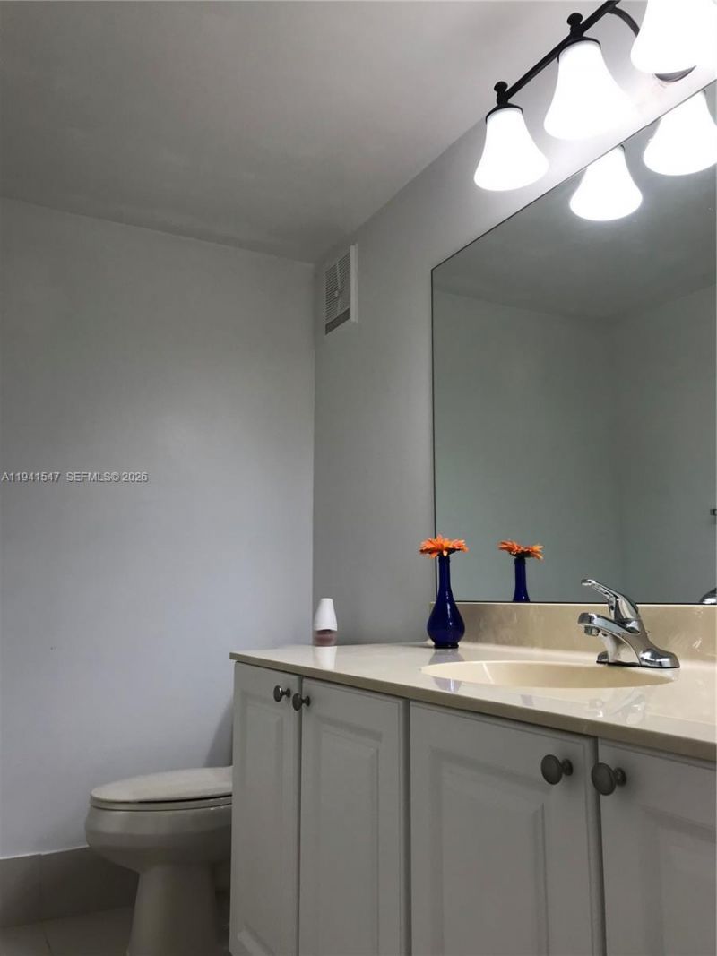 Please Call For Address, Unit 302, Plantation, FL 33324 Photo