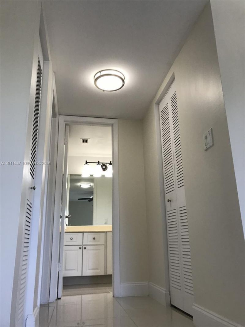 Please Call For Address, Unit 302, Plantation, FL 33324 Photo