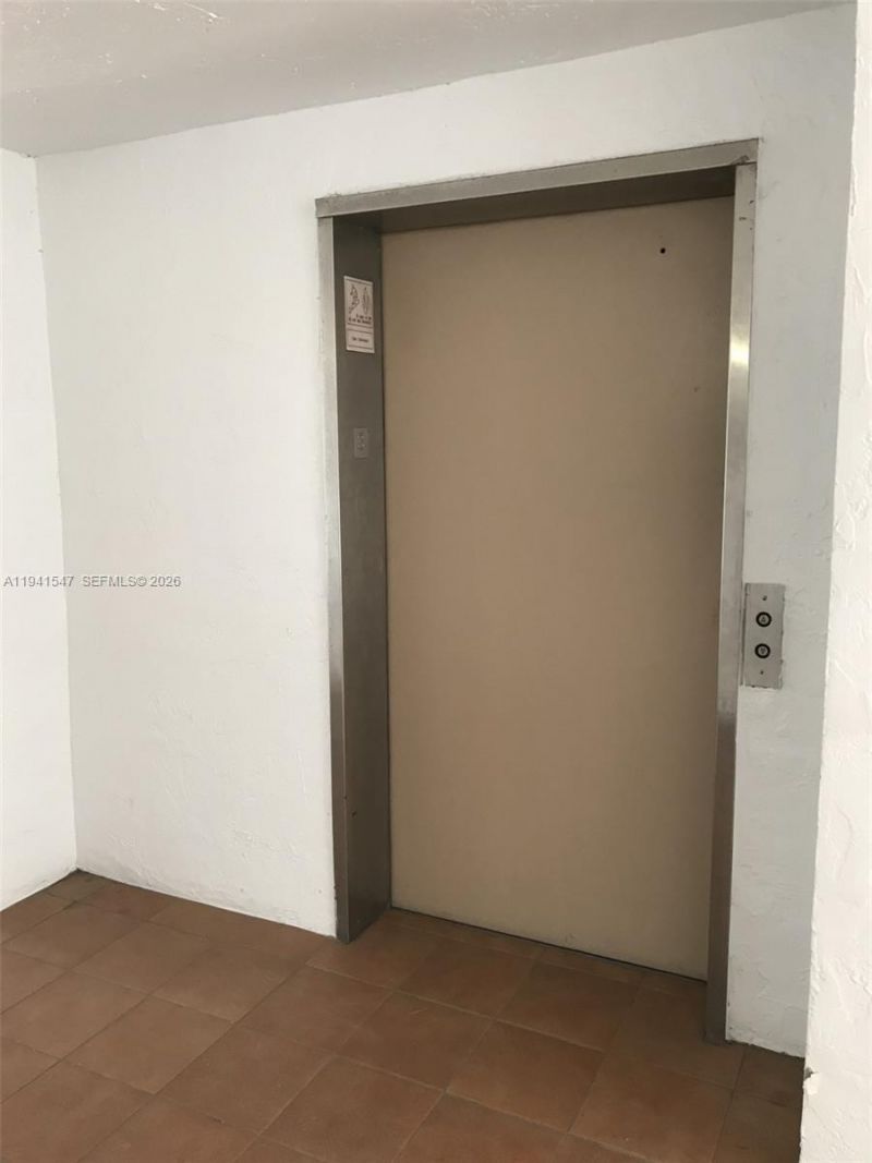 Please Call For Address, Unit 302, Plantation, FL 33324 Photo