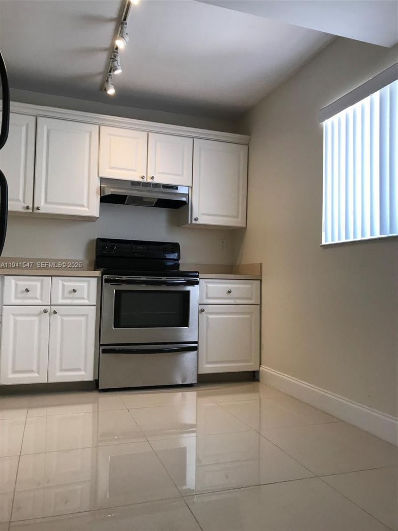 Please Call For Address, Unit 302, Plantation, FL 33324 Photo
